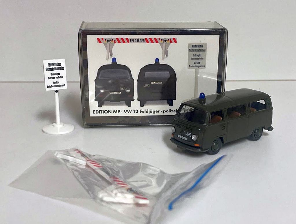 Wiking: VW T2 Bus "Bundeswehr Feldjäger" – Bild 4