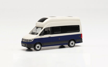 Herpa: VW Crafter "Grand California", weiß/blau-0