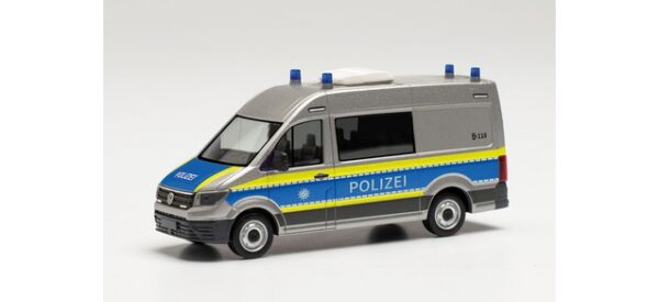 Herpa: VW Crafter Halbbus „Polizei Straubing“-0