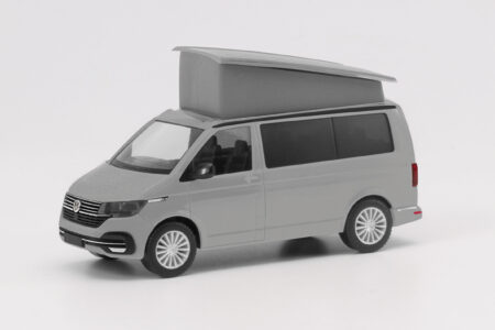Herpa: VW T 6.1 California Ocean, ascotgrau-0