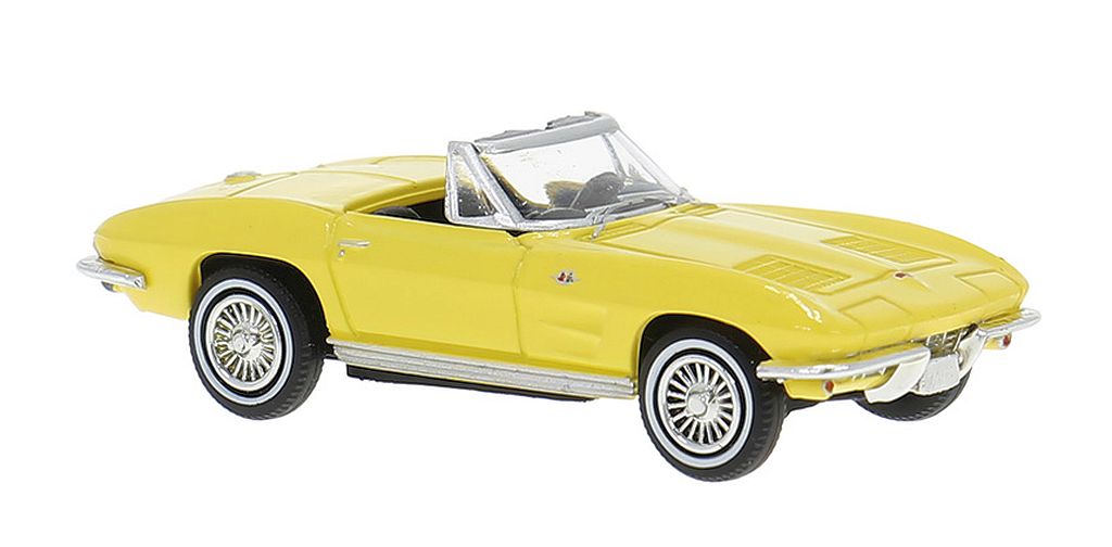Brekina: Chevrolet Corvette (C2) Sting Ray Convertible, offen, pastellgelb