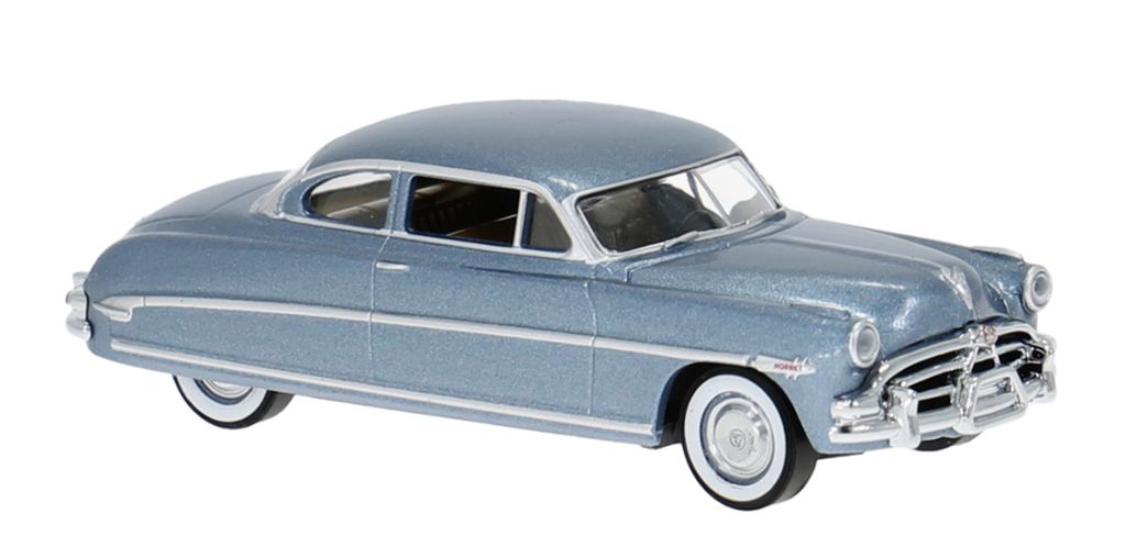 Brekina: Hudson Hornet Club Coupé (1952), eisblaumetallic