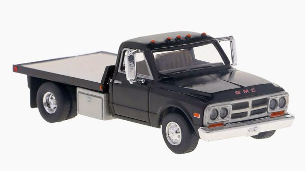 Brekina: GMC Sierra Grande (1968) mit Flachpritsche, schwarz