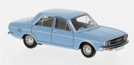 Brekina: Audi 100 (C1 / 1969), hellblau, mit Doppelscheinwerfer
