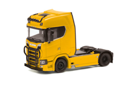 Herpa: Scania CS 20 HD Zugm. mit Lampenbügel und Rammschutz, 2achs, ginstergelb