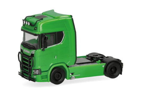 Herpa: Scania CS 20 HD Zugm. mit Lampenbügel u. Rammschutz, 2achs, grün