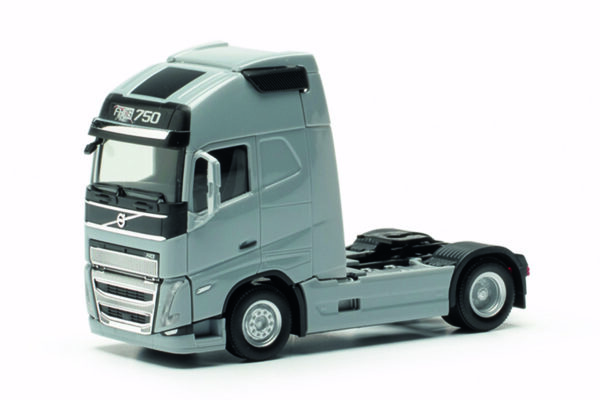 Herpa: Volvo FH 16 Gl. XL 2020 Solozugm., 2-achs, silbergrau -0