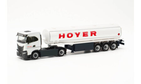 Herpa: Iveco S-Way ND Benzintank-Sz. "Hoyer"-0