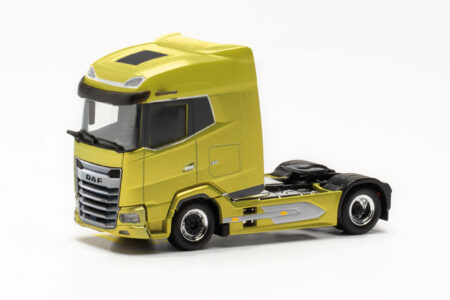 Herpa: DAF XG Zugmaschine, tuscan yellow metallic-0