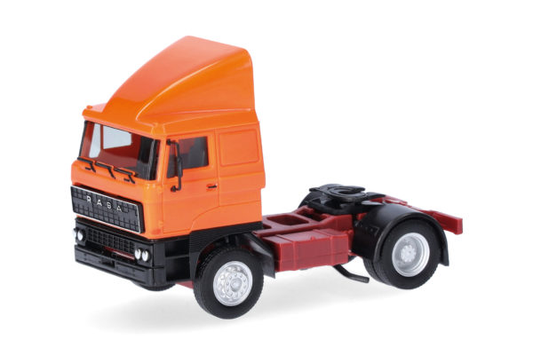 Herpa: RABA Zugmaschine 2achs, orange