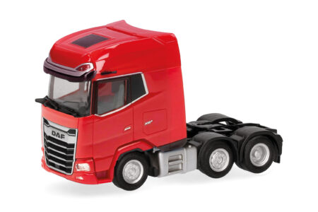 Herpa: DAF XG+ facelift Zugm., 3achs (6x2), hellrot