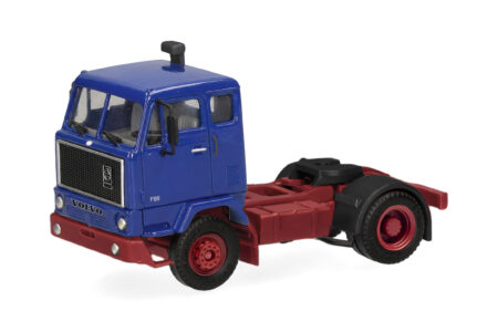 Herpa: Volvo F89 Zugmaschine (2a), blau