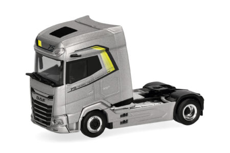 Herpa: DAF XG+ Zugm. 2achs "75 Jahre Truck Production"