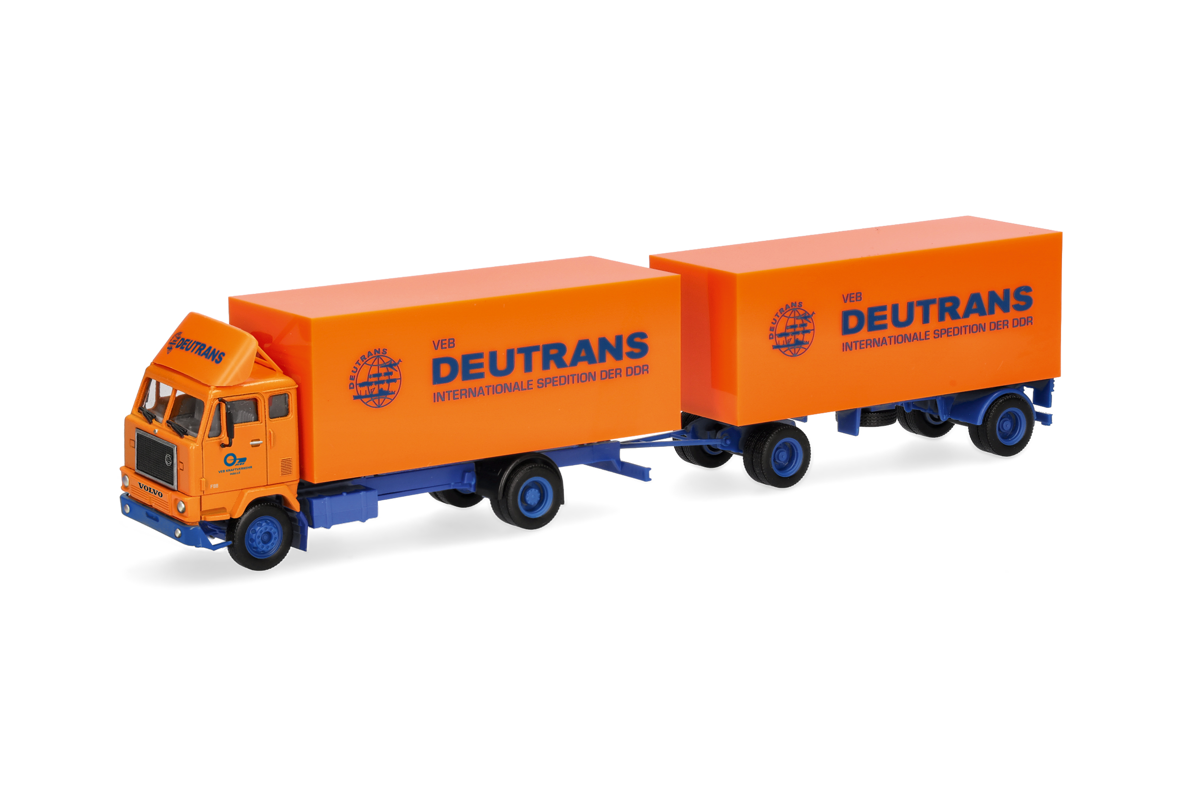 Herpa: Volvo F88 Koffer-Hängerzug "Deutrans"