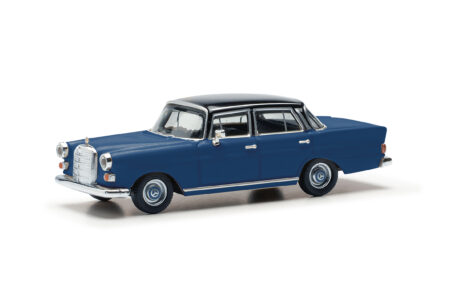 Herpa: Mercedes 200 Heckflosse, blau/schwarz-0