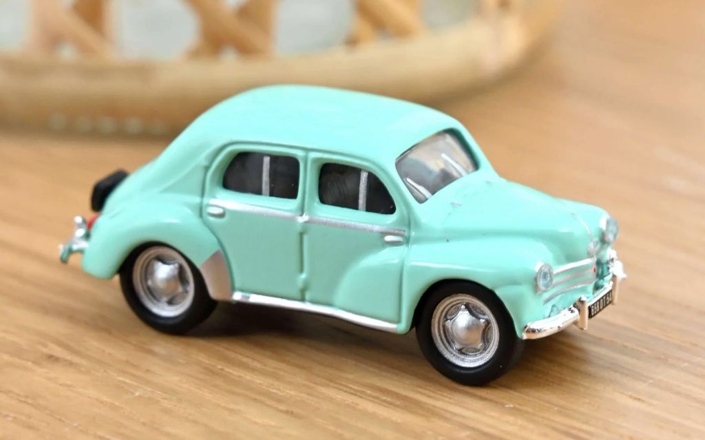Norev 1/87: Renault 4CV (1955), Vert d'eau