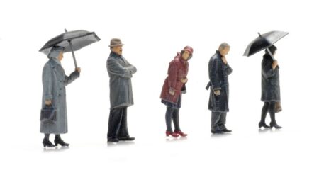 Artitec 1/87 (H0): Passagiere im Regen (5 Figuren)