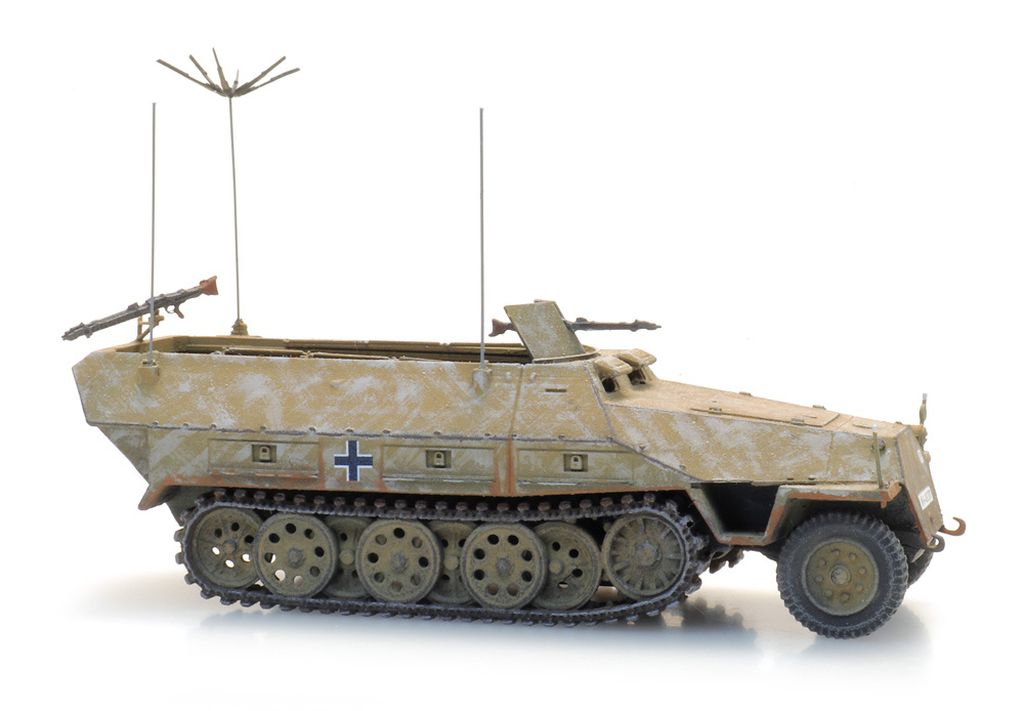 Artitec 1/87 (H0): Sd.Kfz. 251/3 D mittlerer Funkpanzerwagen, Winter – Bild 2