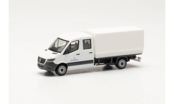 Herpa Military: MB Sprinter `18 Doka „Bundeswehr Fuhrpark Service“-0