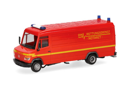 Herpa Military: MB Vario Kasten lang "BW / Notarzt Hamburg"