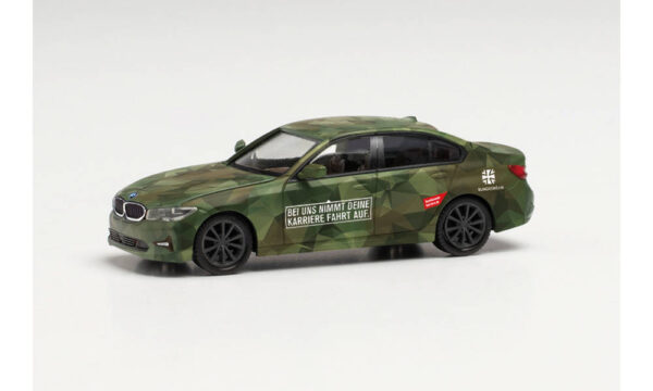 Herpa Military: BMW 3er Limousine „Bundeswehr Personal“-0