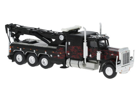 Brekina: Peterbilt 359 Abschleppwagen (1973), schwarz mit Flammen-Dekor