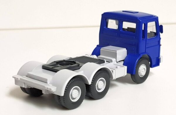 Wiking: MAN 26.320 DFS Abschleppwagen, enzianblau-17721