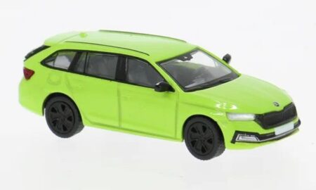 PCX87: Skoda Octavia IV Combi (2019), hellgrün