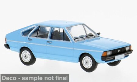 PCX87: VW Passat B1 Limousine (1977), hellblau
