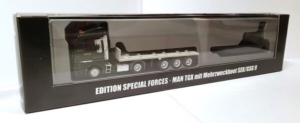 Herpa/Wiking: MAN TGX XLX "Bundespolizei GSG 9" mit Einsatzboot (Convoi-Ausführung)-12723