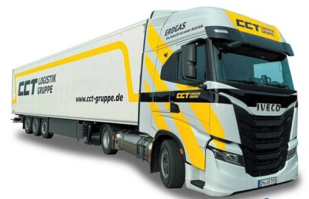 Herpa: Iveco S-Way LNG KüKo-Sz. "CCT Logistik Gruppe"-0