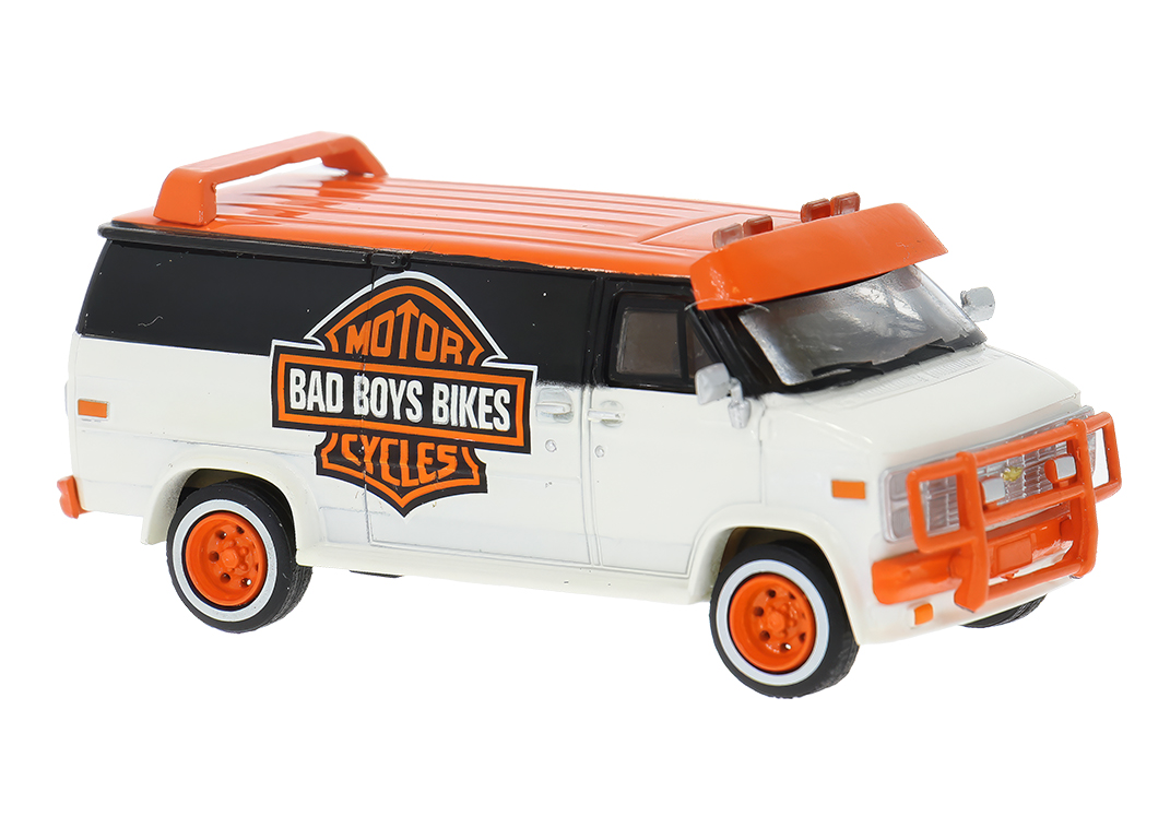 Brekina: Chevrolet G20 Van (1983) "Bad Boys Bikes"