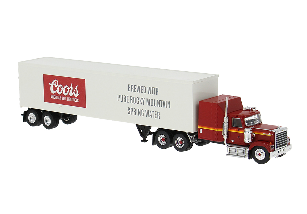 Brekina: Chevy Bison Koffer-Sattelzug "Coors Beer" (USA)