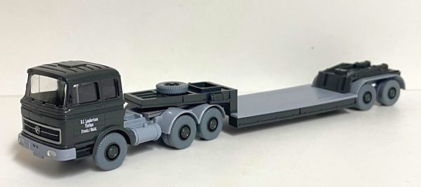Wiking: MB LPS 2232 Tieflade-Sattelzug „Lambertsen“