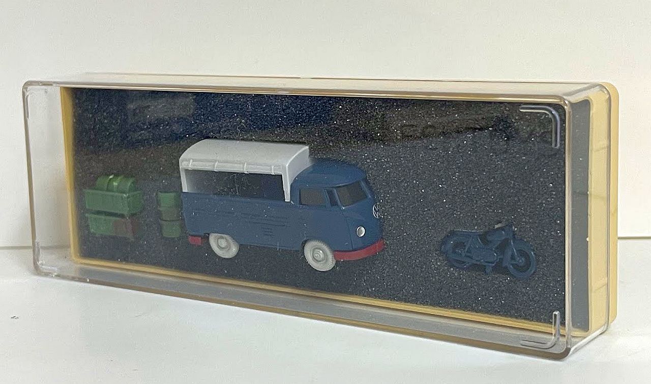 Wiking Sonderset: VW T1b Pr/Pl, Ladegut und "Kreidler Florett" Moped