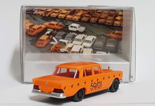 Wiking: Mercedes-Benz 220 S "Crash Test"-10137